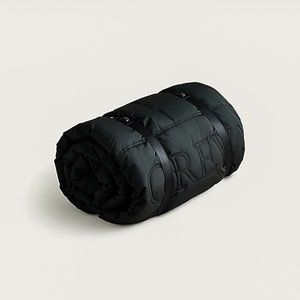 🔥J.Crew PUFFER Quilted Self-Storing Car Blanket w/PrimaLoft NWT!🔥